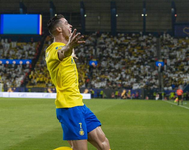 他在45度 他在45度